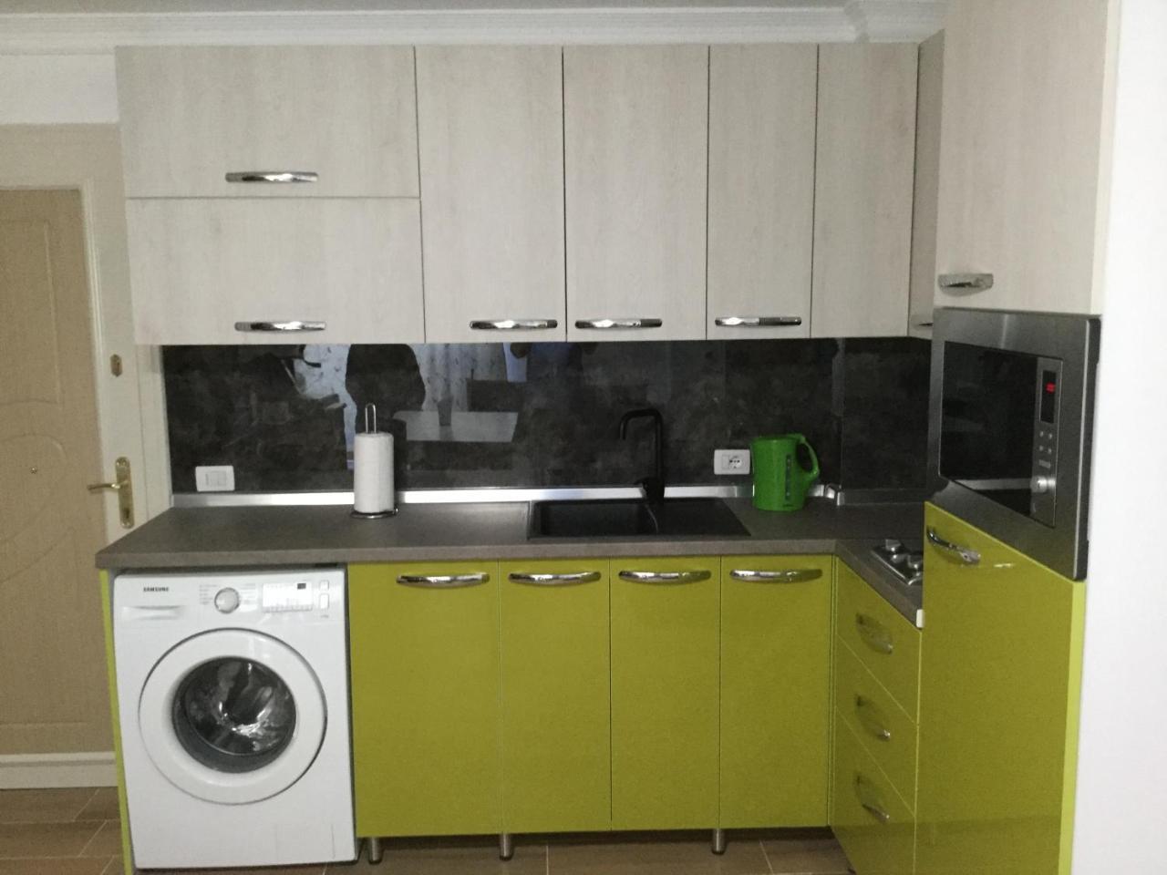 Kk Fafa Apartments Golem  Ngoại thất bức ảnh